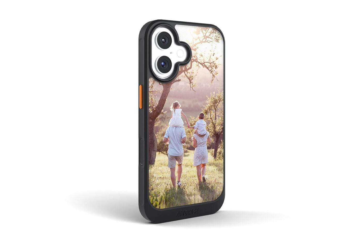 Funda de móvil personalizada con fotos Nivocase Advanced. Foto con una familia con dos hijos pequeños.